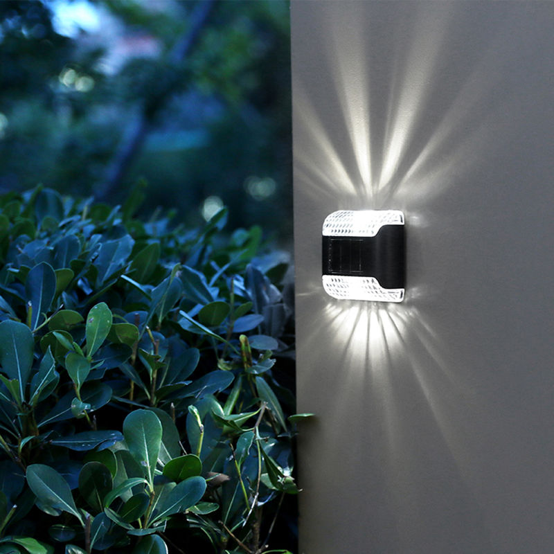 الديكور مصباح الجدار للطاقة الشمسية السفلى أضواء كاشفة غسل ماء داخلي LED