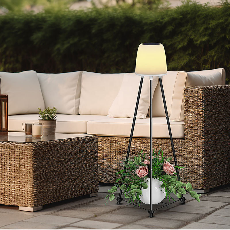 ABS/Iron LED ضوء الزخرفة الشمسية للخارج 22*20*40.5 CM مربع داخلي 1.9KG G.W
