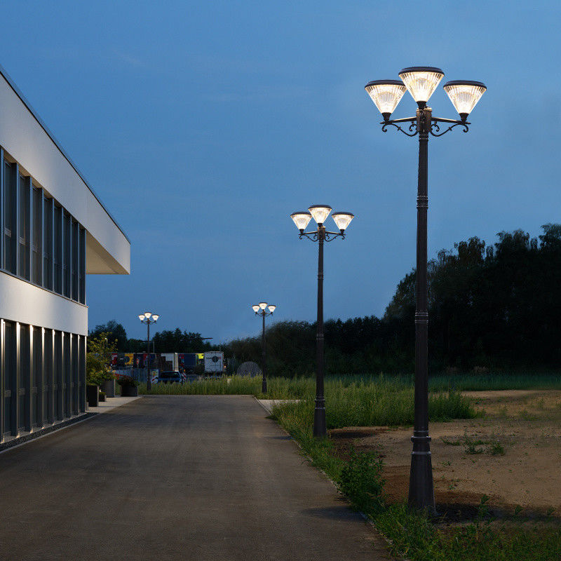 IP65 في الهواء الطلق للطاقة الشمسية LED المناظر الطبيعية مسار الضوء أضواء حديقة بالطاقة الشمسية 3 مصابيح أمامية