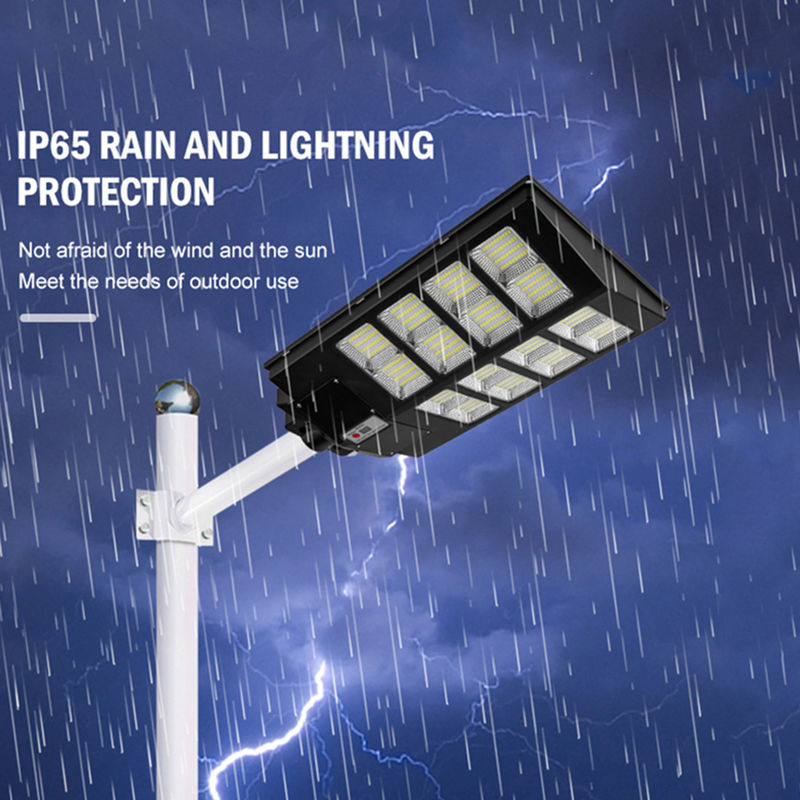 مستشعر الحركة إنارة الشوارع ABS مقاوم للماء IP65 100 واط 300 واط ضوء الشارع الشمسي المتكامل في الهواء الطلق