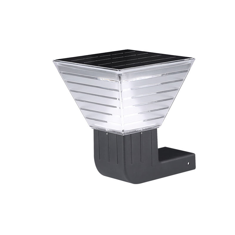 90 lm / w LED الشمسية الجدار الخفيفة في الهواء الطلق 3.2V مصباح خارجي حديث ABS حديقة المناظر الطبيعية