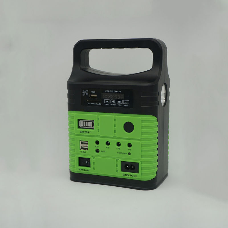 7500mah المحمولة مجموعة نظام الطاقة الشمسية مع المدمج في راديو FM MP3 ميني التخييم في الهواء الطلق
